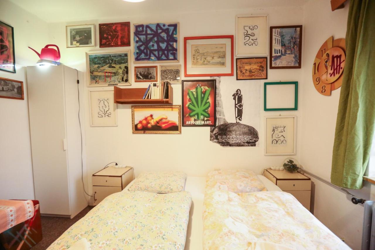 פק פוד סנז'קו Hostel Klondike מראה חיצוני תמונה