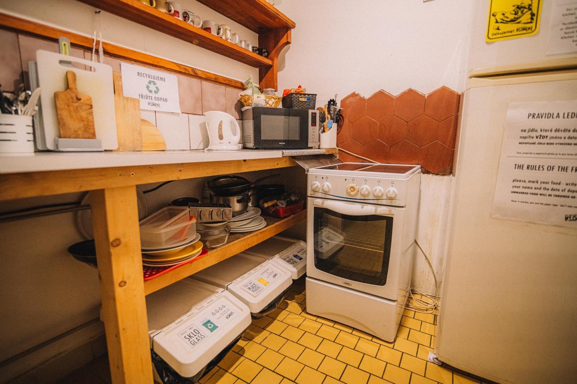 פק פוד סנז'קו Hostel Klondike מראה חיצוני תמונה