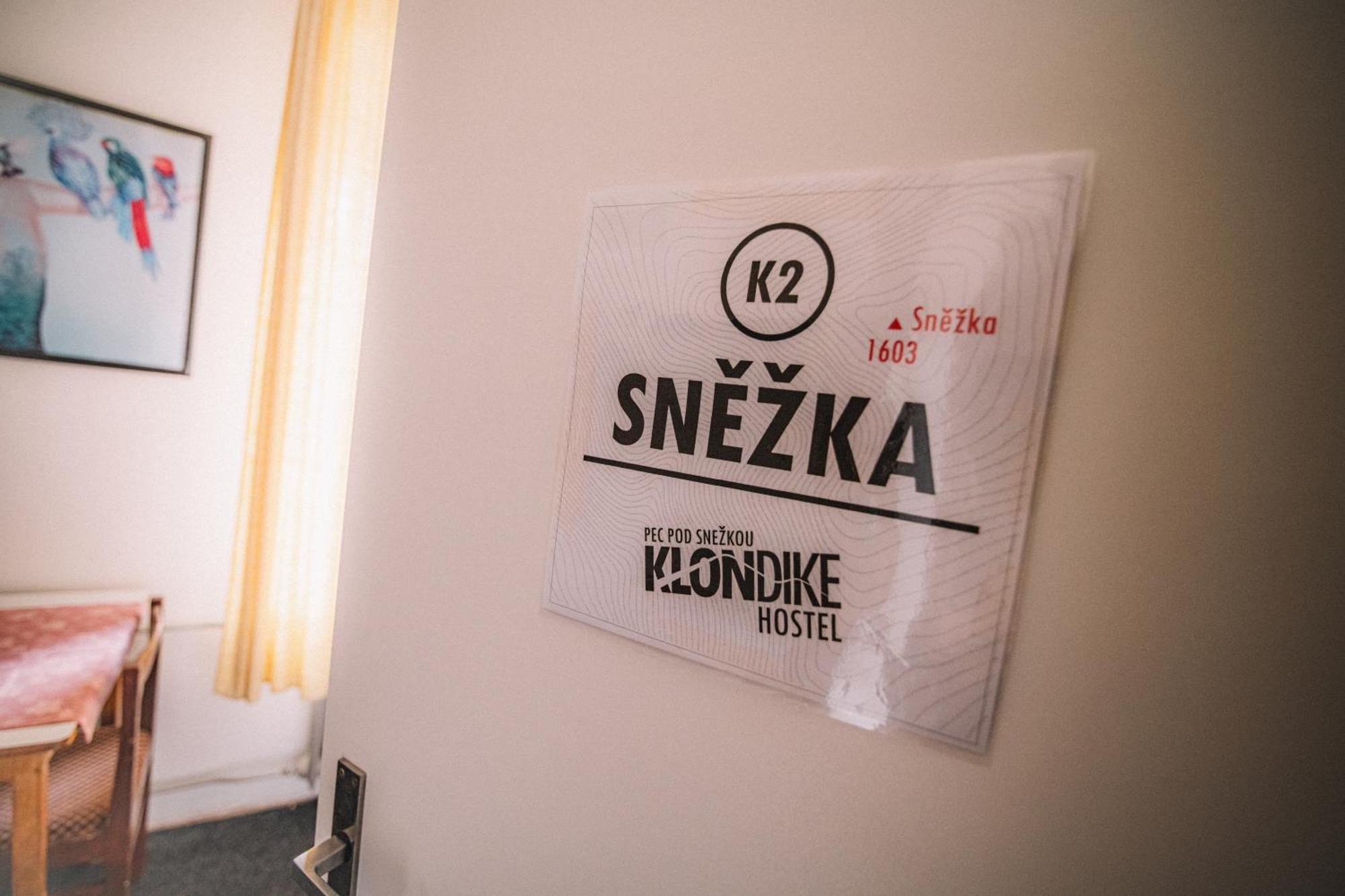 פק פוד סנז'קו Hostel Klondike מראה חיצוני תמונה